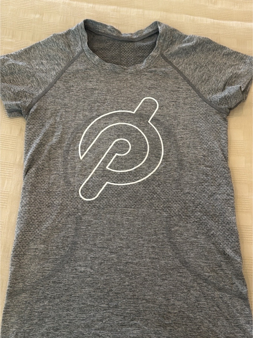Lululemon Peloton Swiftly Tech Short Sleeve XS Gray